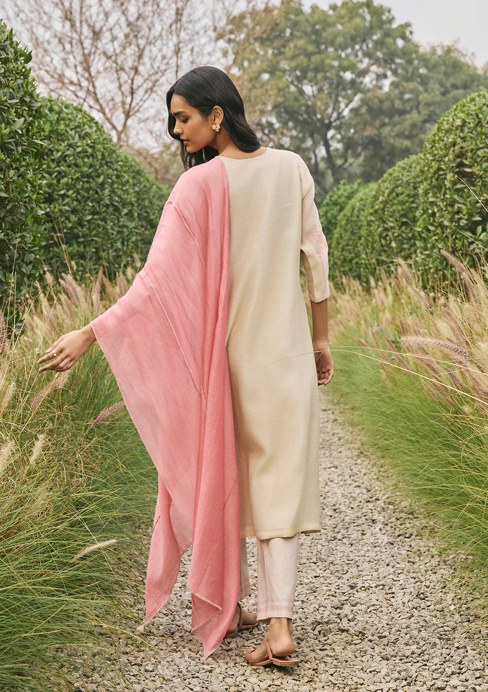 Ecru Floral Applique Kurta Set