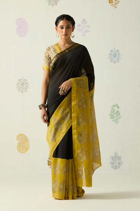 Devaki Saree