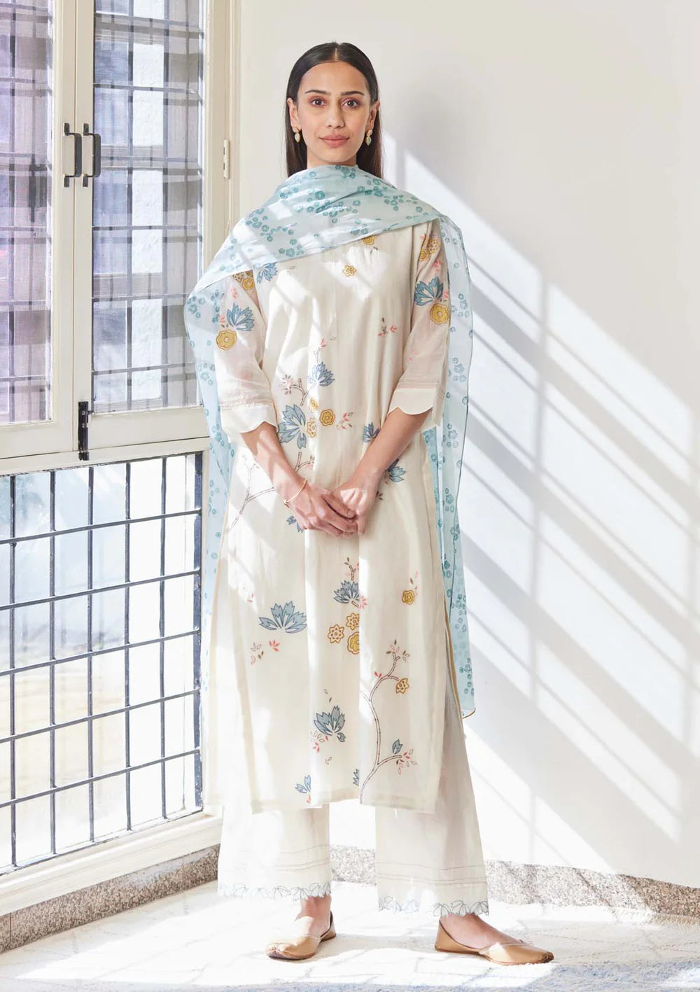 Pearl Applique Kurta Set