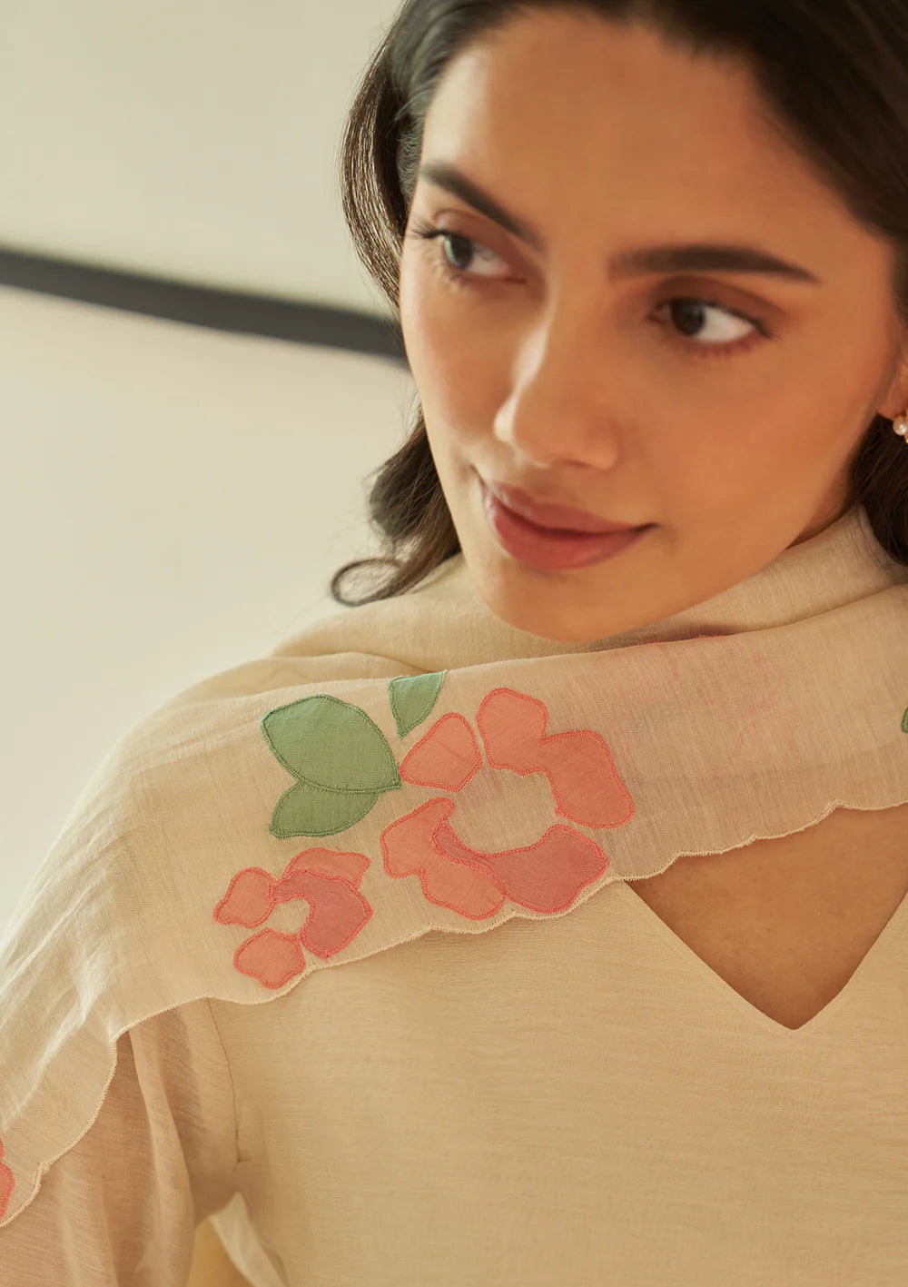Ecru Applique Kurta Set
