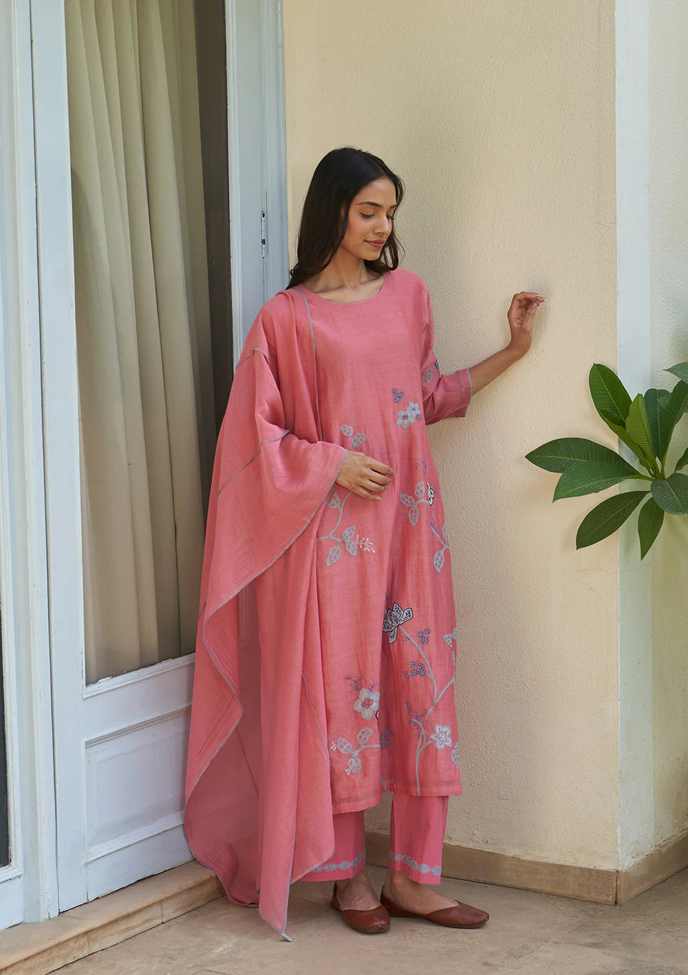 Peony Applique Embroidered Kurta Set