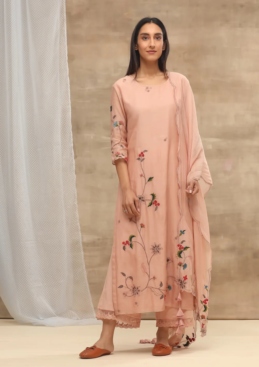 Magnolia Kurta Set